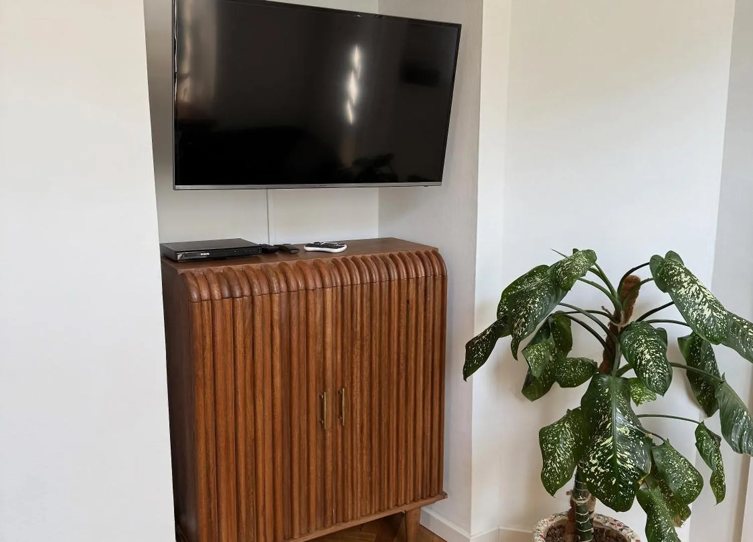 Apartment Vauxhall Gardens Studio Warsaw Poland