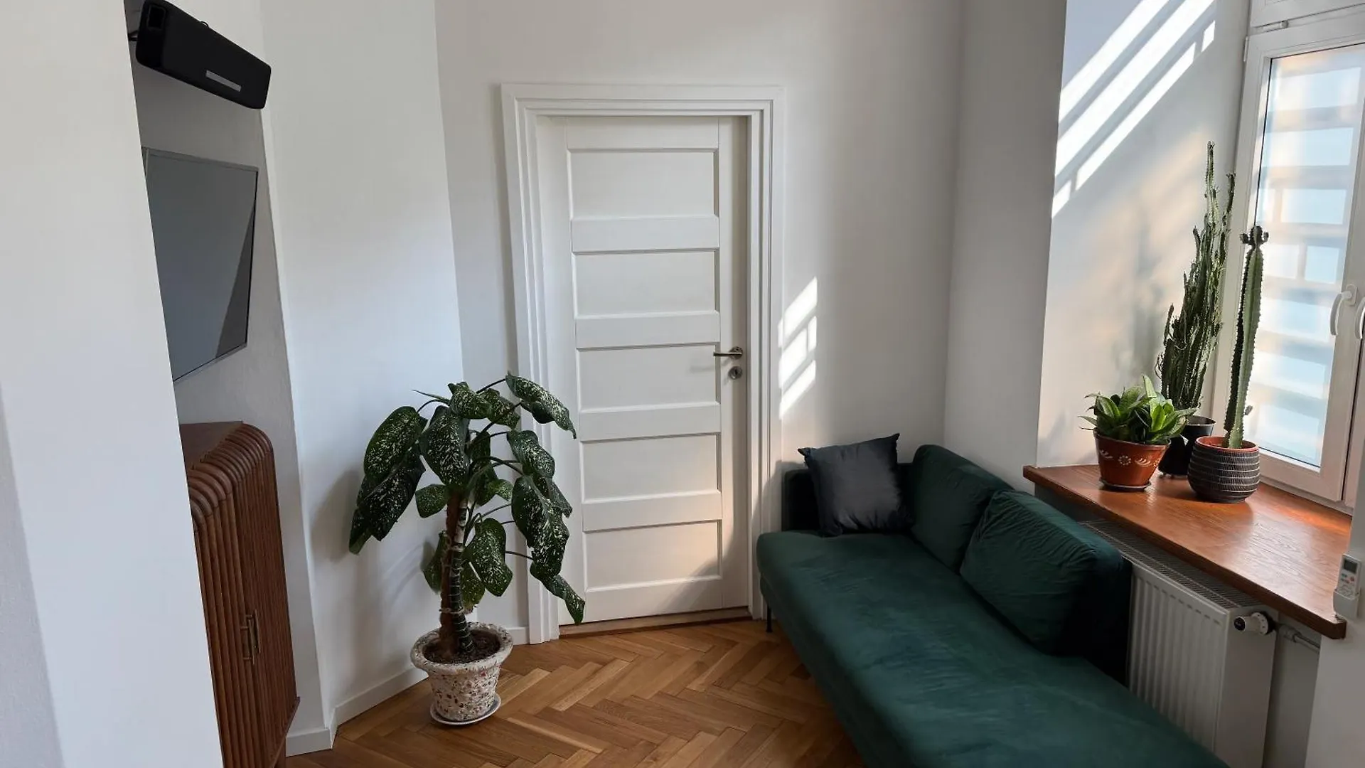 Apartment Vauxhall Gardens Studio Warsaw